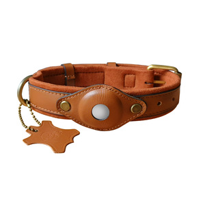卸売 本革製犬用首輪 カスタムロゴ入り パーソナライズGPS追跡リボン付き ソリッドパターン 高級スタイルペット用品 - Product Image 6