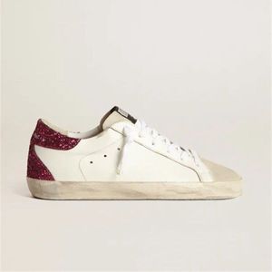 Chaussures <span class=keywords><strong>Femme</strong></span> Tendance Été en Cuir Véritable Style Rétro Vieilli avec Étoiles, Semelle en Caoutchouc et Talonnette Intégrée – Grande Vente - Product Image 5