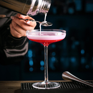 Copas de cóctel de <span class=keywords><strong>martini</strong></span> personalizadas de lujo retro rosa azul elegante Coupe flor japonesa borde Margarita <span class=keywords><strong>Martini</strong></span> copas de cóctel tazas - Product Image 4