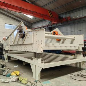 מסננת רוטטת מסננת להפרדת מים מכונה לעיבוד מינרלים מכונה להפרדת מינרלים באמצעות רטט מכונות כרייה בהתאמה אישית - Product Image 3