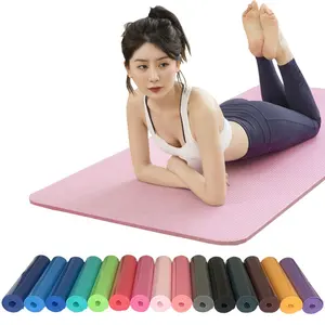 SP özel baskılı tasarım çevre dostu Yoga Mat üreticisi toptan jimnastik Fitness NBR Pilates Yoga Mat