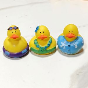 Wholesale Custom Plastic Hawaii Duck Squeeze Sound Water Play <b>Bath</b> Toy - Product Image 4