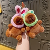 Porte-clés en peluche Capybara de dessin animé avec chapeau d'animal, pendentif doux et mignon grenouille et lapin à capuche pour breloque de sac