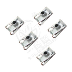 Soporte de Montaje para Placa de Matrícula Xinyida, Clip Metálico en Forma de U con Resorte M6 J465, Distancia entre Ranuras de 23.7 mm x 15.4 mm, Paso de 4.8 mm - Product Image 3