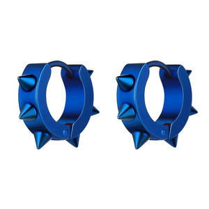 Pendientes con clip, diseño de púas, tono dorado, acero de titanio, joyería de moda para mujeres y hombres, estilo punk - Product Image 3