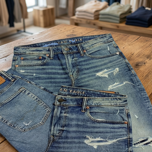 Lots de Vêtements d'Été Mixtes de Marques (Robes et Jeans) pour Hommes, Femmes et Filles - FOB 3,95 $-5,80 - Stock Excédentaire Original en Gros - Product Image 3