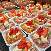 Boîte d'emballage pour tarte à la crème aux fraises de Noël, boîte à gâteau roulé de 2 pouces, boîte d'emballage pour dessert en pâte feuilletée au tiramisu