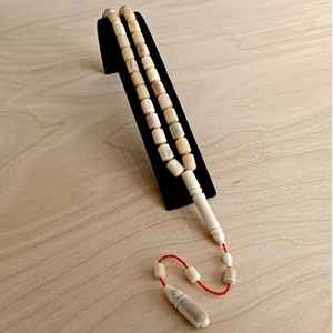 Cuentas de cuerno de búfalo tradicionales, Tasbih, artesanía natural, cuentas de oración hechas a mano para uso devocional, meditación y reflexión consciente. - Product Image 6