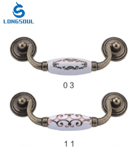 Kunden spezifische Größe Klassische Möbel Küchen schrank Chinesische Art Zink legierung Basis Blumen Keramik Griff - Product Image 4