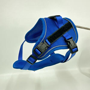 Modernes Design Verstellbares Luxus-Polyester Mode-Katzengeschirr mit Personalisierbaren Anpassbaren Haustier-Leinen und Geschirren - Product Image 3