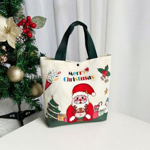 Sac fourre-tout en toile tendance pour Noël, motif bonbons et fruits, personnalisable avec logo et couleur, idéal pour emballer les cadeaux – Nouvelle collection, vente flash - Product Image 1