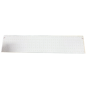 Tapis de luminothérapie LED rouge 1360x300mm 960pcs 810nm pour le rajeunissement de la peau du corps, utilisation sur bureau - Product Image 1