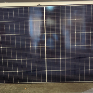 Panel Solar Comercial Bifacial HJT Tipo N de 700w 720w 750w - Product Image 1