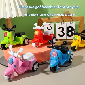 Moto jouet en plastique pour enfants, modèle dessin animé à rétrofriction, cadeau Chenghai pour unisexe 4-6 ans, vente en gros pour écoles maternelles et vendeurs de rue - Product Image 5