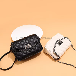 Women's Fashion Simple <b>Small</b> PU <b>Handbag</b> Brand New Design Chain Shoulder Messenger Bag Lady Style All Seasons 20x7x16CM Tanjing - Product Image 2