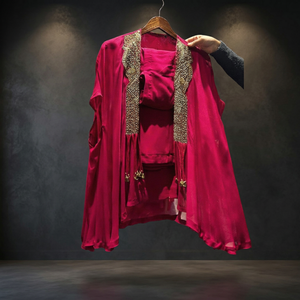 Cape d'été décontractée haut de gamme pour femme, col asymétrique, fleurs en cristal, coupe régulière, en georgette imperméable, longueur complète - Product Image 2