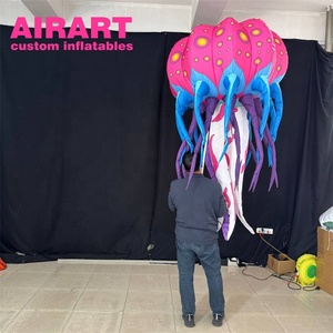 Marionnettes gonflables rouges de méduse et animal gonflable de costume de méduse pour des défilés adultes - Product Image 3
