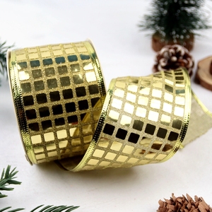 Ruban à paillettes carrées rouge et or disco de 10 yards sur bobine pour emballage cadeau, loisirs créatifs, décoration de sapin de Noël et couronnes - Product Image 4