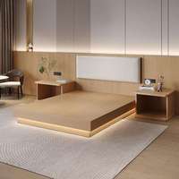 Suite de lit double moderne avec tables de chevet, construction en MDF, personnalisable, écologique, mobilier de chambre d'hôtel pour villa