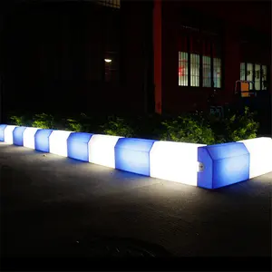 مصباح ليد من المصنع حواف جانبية بلاستيكية مصابيح ليد حواف جانبية/حواف جانبية ليد منحدرات حافة طريق للدخول حواف جانبية ليد