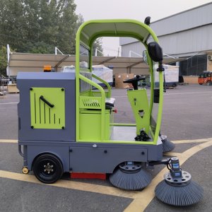 Balayeuse de voirie extérieure compacte à 3 <span class=keywords><strong>roues</strong></span> pour la collecte des <span class=keywords><strong>feuilles</strong></span>, idéale pour le nettoyage de grandes surfaces - Product Image 2
