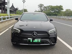 Coche de segunda mano Benz 2023 E350 <span class=keywords><strong>e</strong></span> L sedán deportivo híbrido <span class=keywords><strong>enchufable</strong></span> - Product Image 2