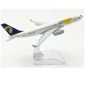 1:400 metal Airbus A330 uçak modeli döküm Model uçak