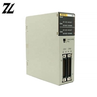 C200H-OD215 Modul Input DC Seri C200H PLC Pengontrol Logika Terprogram I/O Asli