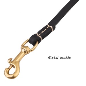 Correa de plomo para mascotas de cuero auténtico de primera calidad, venta al por mayor, correa de perro de cuero genuino de vaca de lujo personalizada con hebilla de latón - Product Image 3