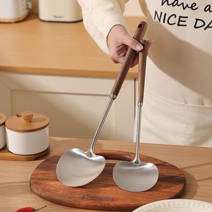 Espátula de madera de nogal y acero inoxidable, utensilio de cocina con mango largo, herramienta de cocina - Product Image 3
