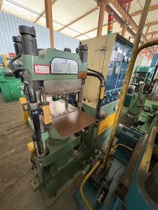 중고 37톤 280*280mm 고효율 가황 프레스 기계 - Product Image 2