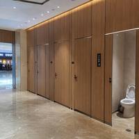 Cubículos de Baño de Resina Fenólica Resistentes a la Humedad, Personalizados para Baños Escolares