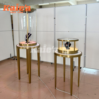 Élégante vitrine à bijoux - Support en verre haut de gamme, idéal pour l'exposition de colliers, de diamants et de pierres précieuses.