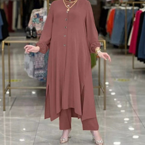 Elegante Completo Estivo da Donna Musulmana <span class=keywords><strong>con</strong></span> Tunica a Maniche Lunghe e Pantaloni, Top <span class=keywords><strong>con</strong></span> Bottoni Frontali e Orlo Irregolare, Spacchi Laterali, Abaya Formale per Ufficio - Product Image 4