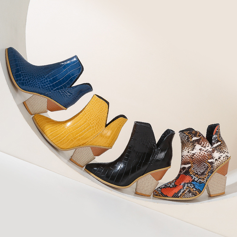 BT-898 Новая мода, с узором под змеиную кожу с низкой посадкой и набивным рисунком; Женские ботинки на танкетке на не сужающихся книзу высоких массивных; Сезон осень; Женские ботильоны