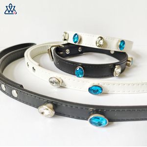 Collier pour animaux de compagnie en strass, réglable, en cuir PU noir, style luxueux pour petits chiens et chats - Product Image 3