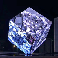 Affichage LED Cube Magique Créatif P2.5 Intérieur 4 Faces pour Publicité en Magasin de Détail