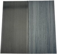 Terrasse en bois composite co-extrudé personnalisable, simple face, facile à installer avec design moderne pour une utilisation en extérieur