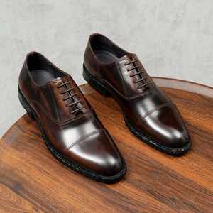 Nuevos Zapatos de Cuero para Hombre con Aberturas, Zapatos Formales de Negocios de Cuero Brillante para Bodas - Product Image 4