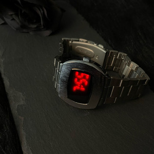 <span class=keywords><strong>Montre</strong></span> numérique carrée pour hommes Grands <span class=keywords><strong>chiffres</strong></span> Calendriers Cadran Grand visage Montres LED étanches en acier inoxydable - Product Image 4
