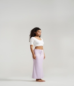 Sous-robe gainante pour femme en polyester, coupe sari, en tissu extensible respirant, pour un ajustement corporel lisse, vêtement intérieur traditionnel - Product Image 2
