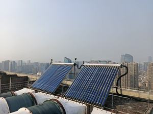 Système photovoltaïque, collecteur solaire thermique avec tube à chaleur fabriqué en Chine - Product Image 4