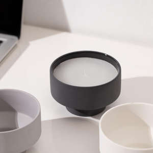Оптовая продажа, маленькие пустые керамические банки для свечей, настраиваемый матовый черный белый горшок, объемный фарфор для ароматического диффузора - Product Image 3