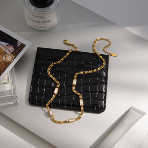 Modische Neueste 18k Vergoldete Edelstahl-Halskette Weiße Zirkon-Kette mit Quasten-Anhänger Lange Y-Kette Wasserdichte Halskette - Product Image 4