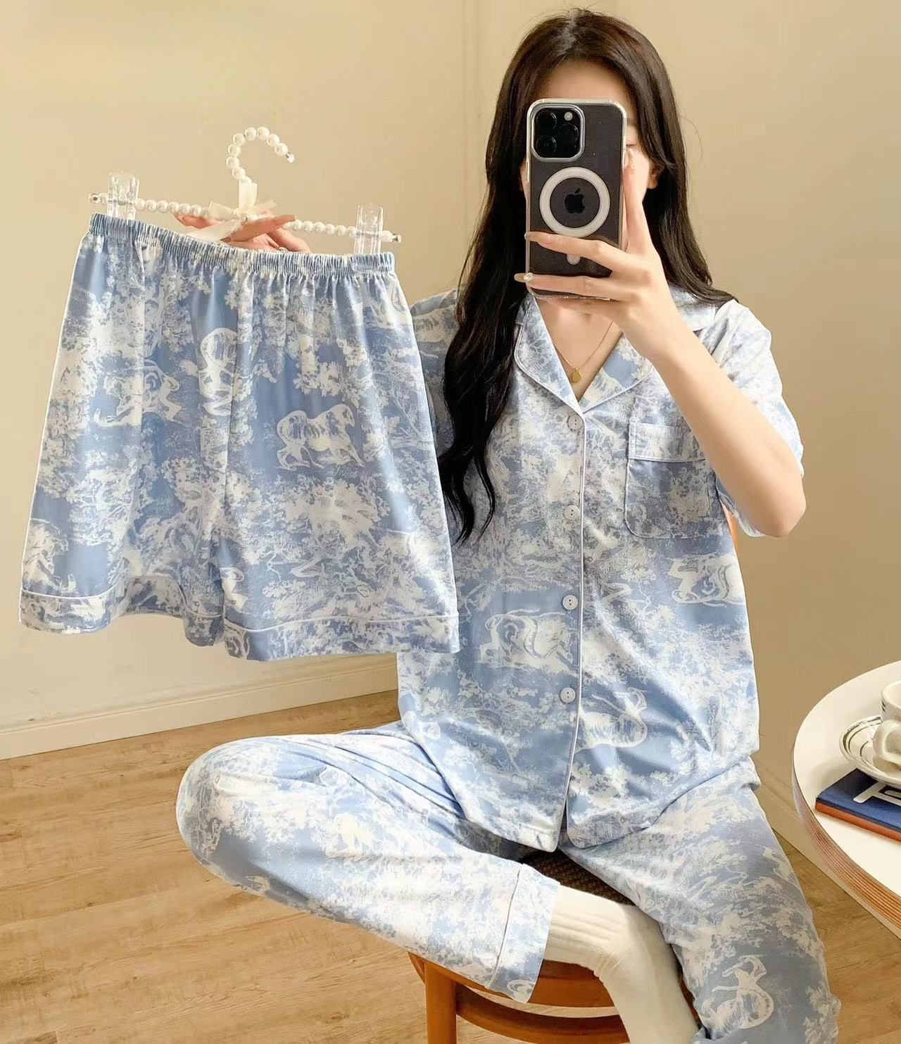 2 blue.
