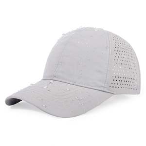 Casquette de baseball unisexe en toile imperméable à 6 panneaux, à séchage rapide, découpée au laser, pour sport et formelle, en nylon, vente en gros fabricant - Product Image 2