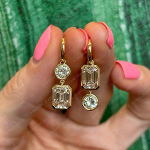 Boucles d'oreilles pendantes serties de moissanite certifiée SGL, 6 carats, coupe coussin, jaune, blanc, or rose, cadeau de fiançailles pour les mariages et les fêtes - Product Image 3