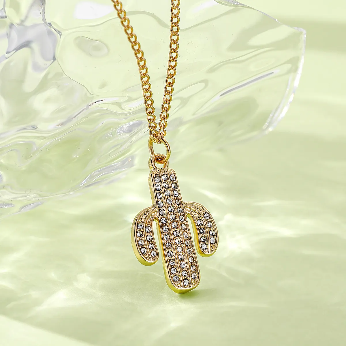 Fashion Jewelry Gold Plated Cactus Pendant Necklace Factory Wholesale FX129