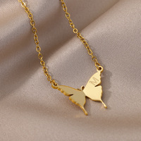 Colgante de mariposa chapado en oro de 18 quilates de acero inoxidable personalizado, collar con nombre inicial para mujer, joyería personalizada, regalo de Navidad