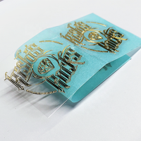 Autocollants de transfert métalliques brillants et brillants avec logo personnalisé imprimé en or, sans frais, pour vêtements, boîtes, chaussures